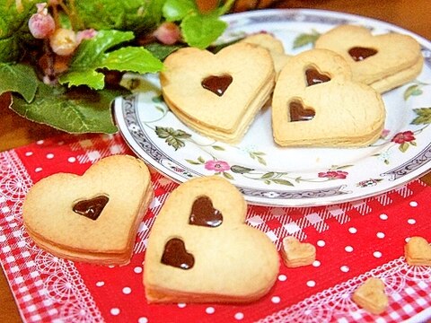 バレンタインに❤チョコがポイントのハートクッキー